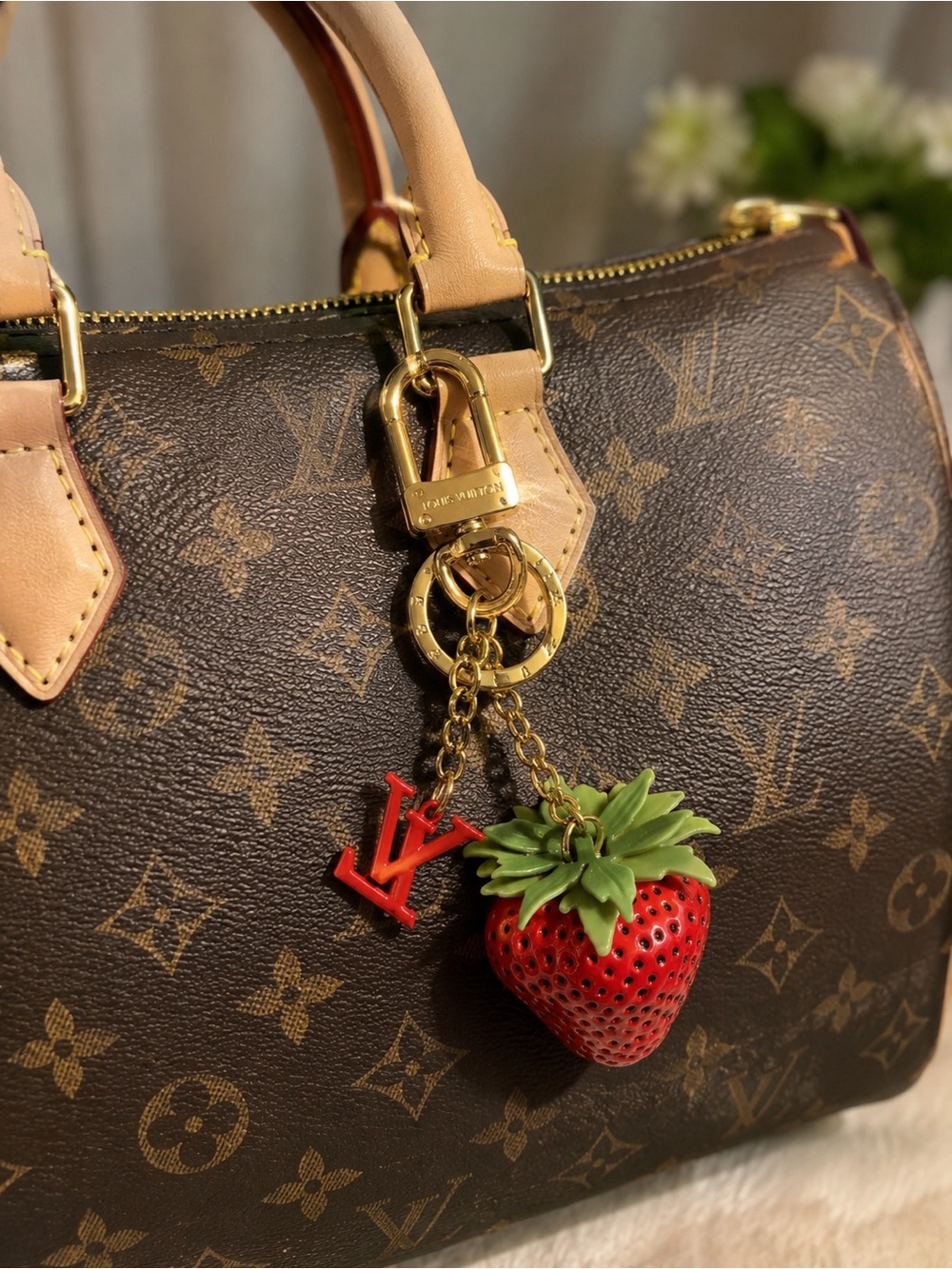 Keychain/bagcharm gorgeous 🍓 
hanging Charm with Monogram hanging charm! - Picture 3 of 9
